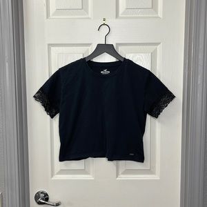 Hollister crop tee